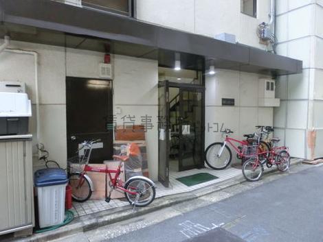 正面玄関