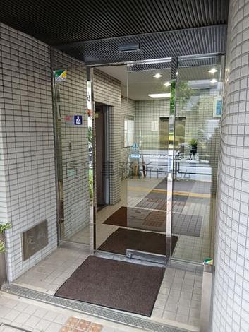 正面玄関