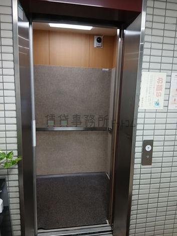 エレベーター