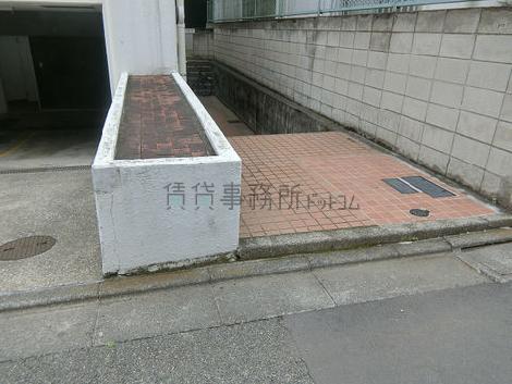 正面玄関