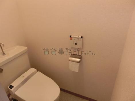 メゾン北青山のトイレ