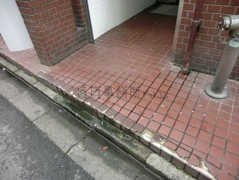 正面玄関
