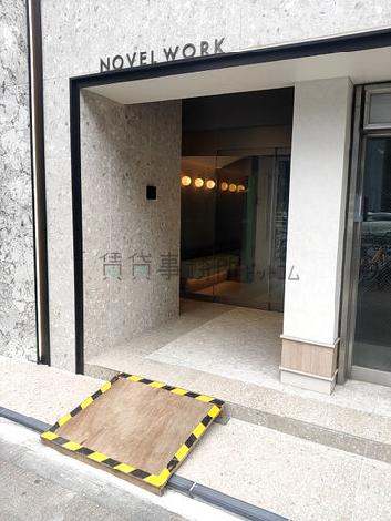 正面玄関