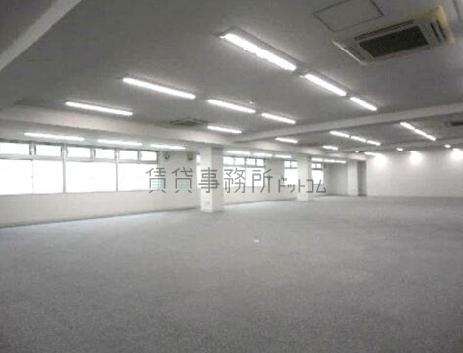 新陽ビルの室内