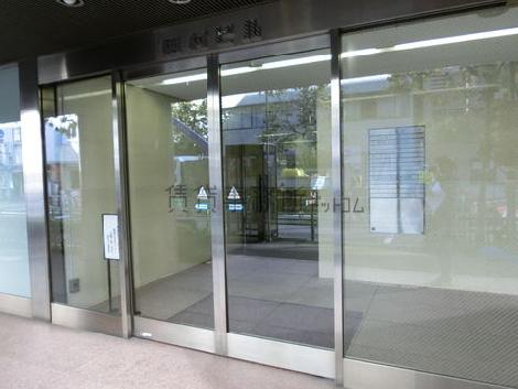 正面玄関