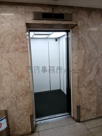 エレベーター