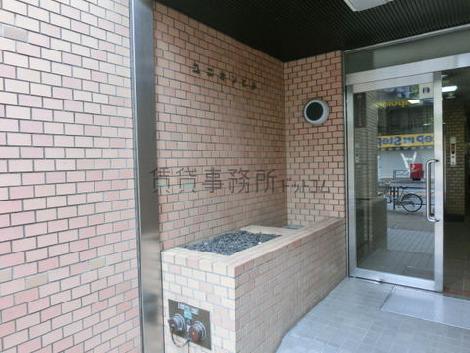 正面玄関
