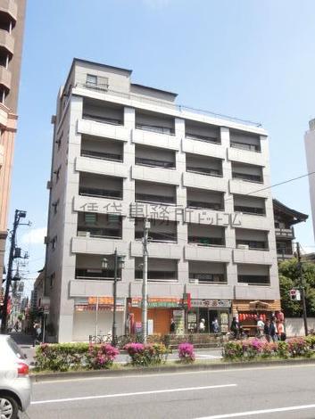 角地ビル