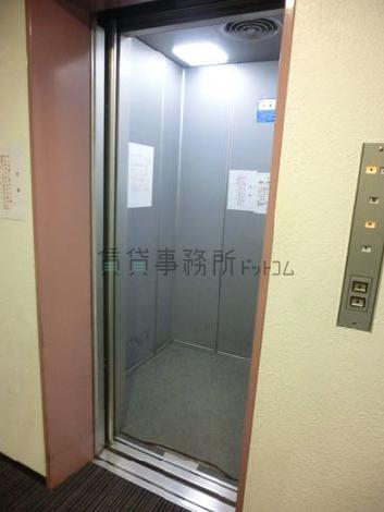 エレベーター