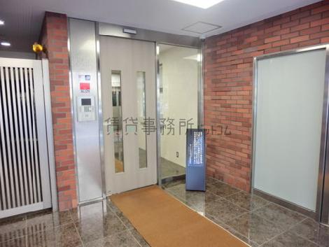 自動ドアタイプの扉です