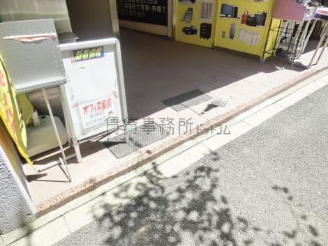 正面玄関