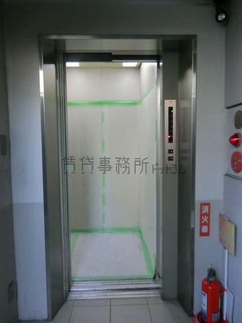 エレベーター