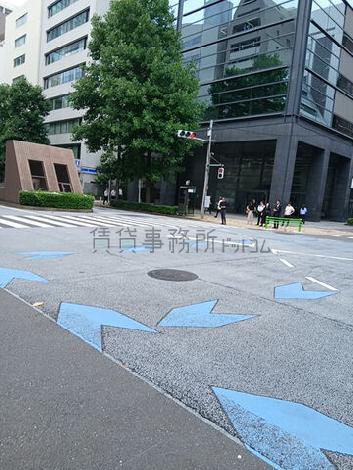 中央市場通り沿い（銀座方面）