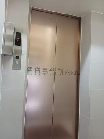 エレベーター