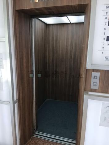 エレベーター