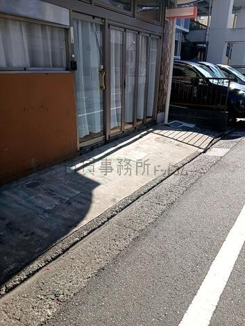 正面玄関