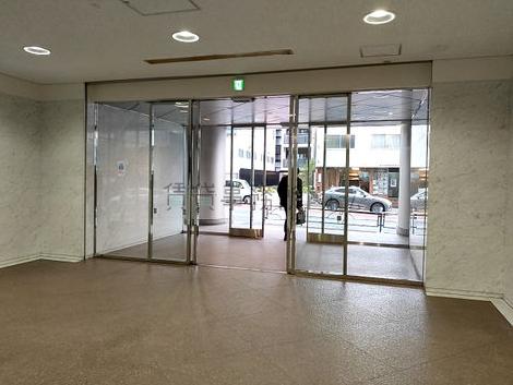 正面玄関