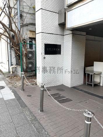 正面玄関
