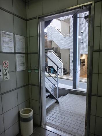 正面玄関