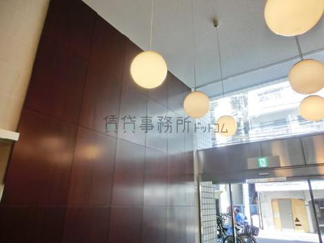 天井も高く開放的な空間です
