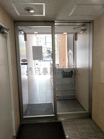 正面玄関