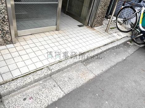 正面玄関