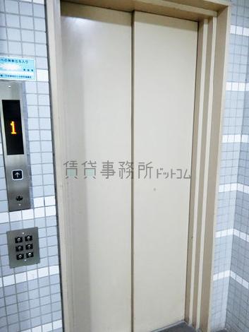 エレベーター