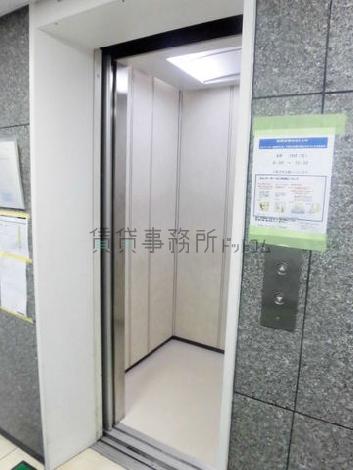 エレベーター