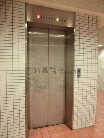 エレベーター