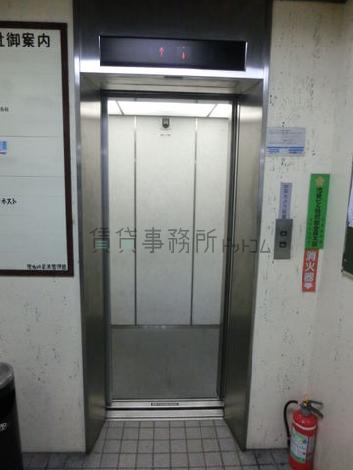 エレベーター