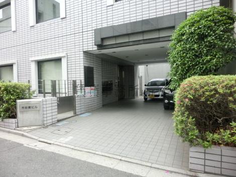 正面玄関