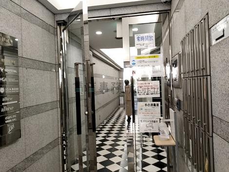 正面玄関