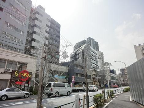 対面側からの様子
