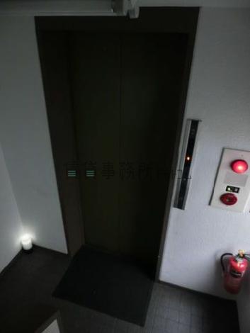 エレベーター