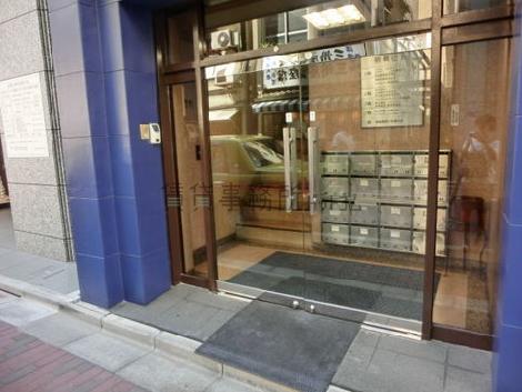 正面玄関