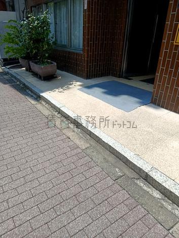 正面玄関