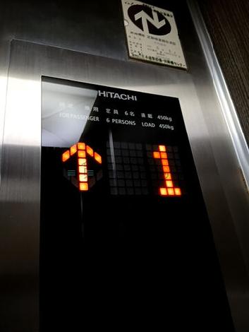 エレベーター