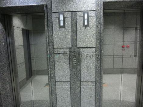 エレベーター2基