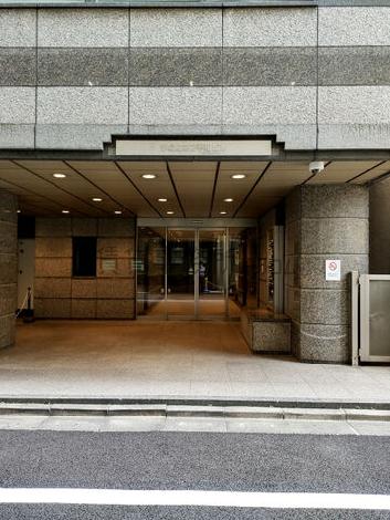 正面玄関