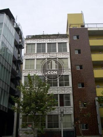 中正堂会館ビルの外観写真