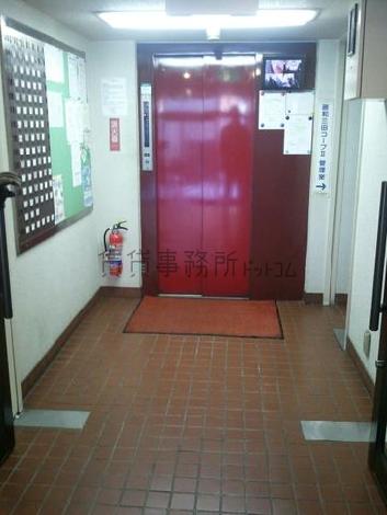 エレベーター