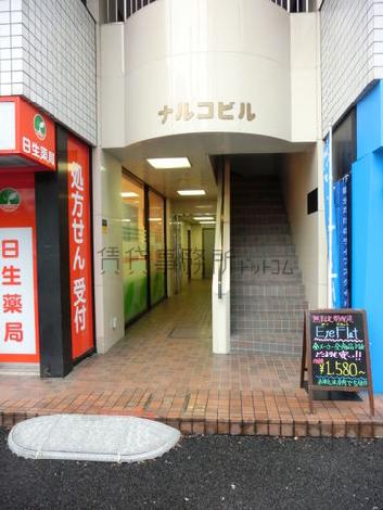 こちらが正面玄関です