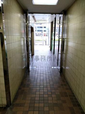 正面玄関