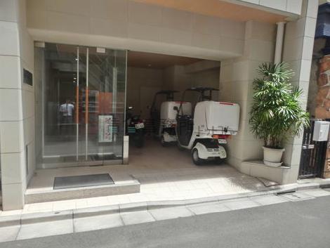 正面玄関