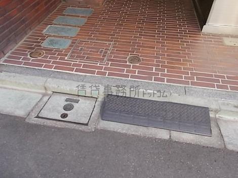 正面玄関