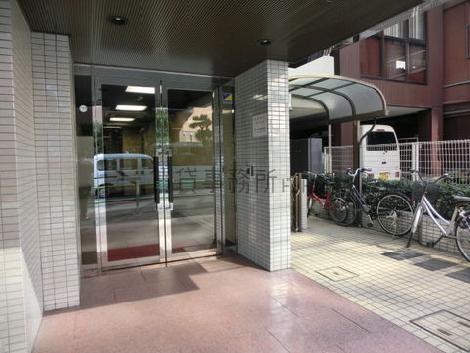 正面玄関
