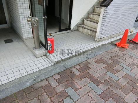 正面玄関