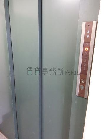 エレベーター