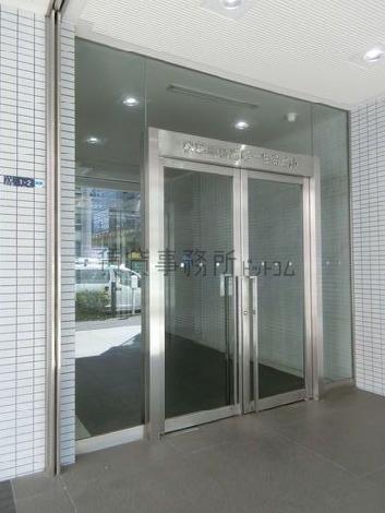 正面玄関