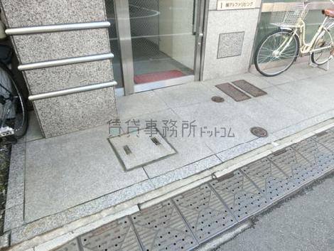 正面玄関